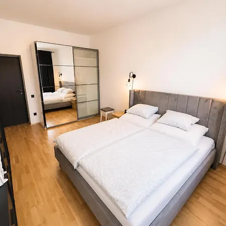 Apartament Prazska - Old Town Bratysława